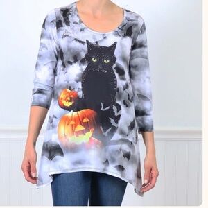 ONE WORLD BLACK CAT 3/4 SLEEVE SHARKBITE TUNIC
